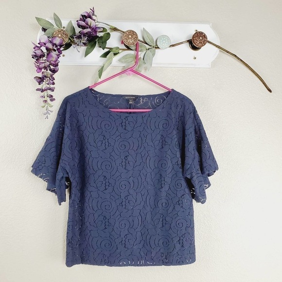 Banana Republic Floral Lace Blouse SALE - Picture 1 of 7